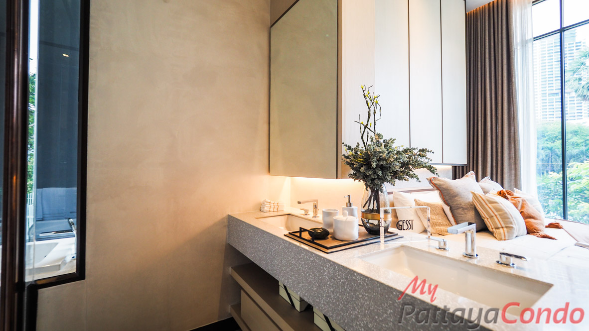Arom Wong Amat Condo For Sale - AROM04
