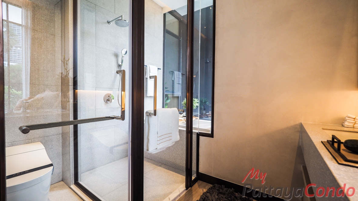 Arom Wong Amat Condo For Sale - AROM04