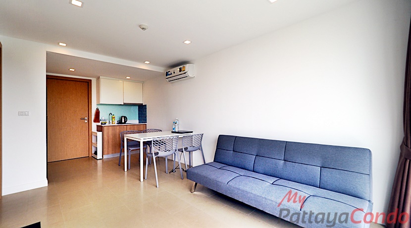 Aurora Pratumnak Pattaya Condo For Sale - AR05