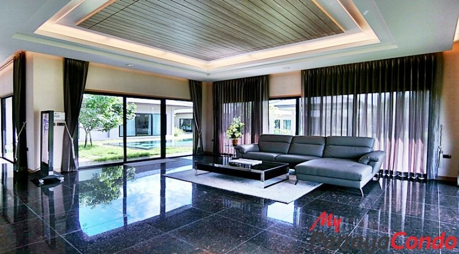 Single House For Sale East Pattaya - HEBP501-4