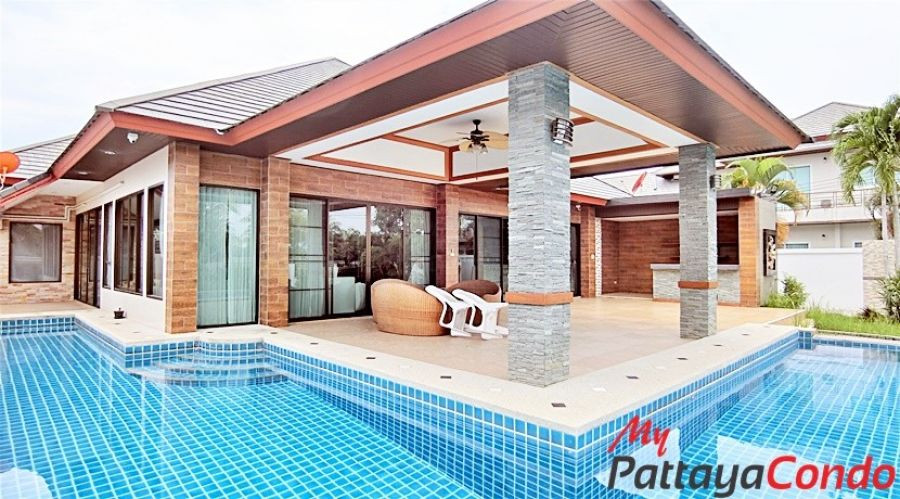 Baan Piam Mongkol Village Huay Yai Pattaya Pool Villa For Sale - HEPMK01