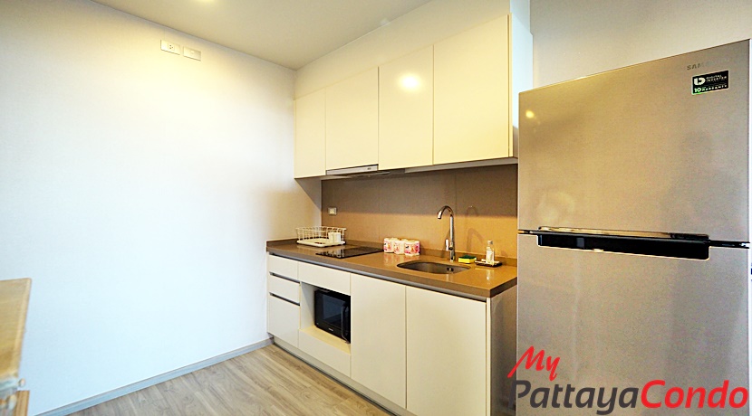 Baan Plai Haad Wong Amat Pattaya Condo For Sale - BPL10