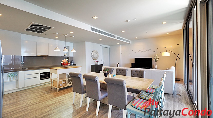Baan Plai Haad Wong Amat Pattaya Condo For Sale - BPL05