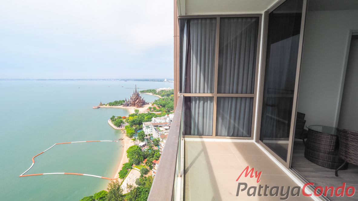 Baan Plai Haad Wong Amat Pattaya Condo For Sale - BPL18-18