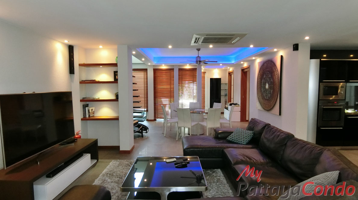 Boutique Garden Pool Villas Jomtien House For Sale - HJCTD02-3