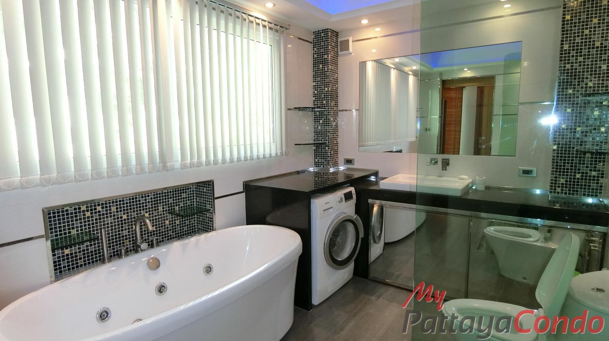 Boutique Garden Pool Villas Jomtien House For Sale - HJCTD02
