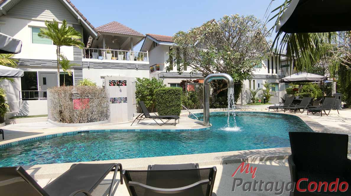 Boutique Garden Pool Villas Jomtien House For Sale - HJCTD02-39