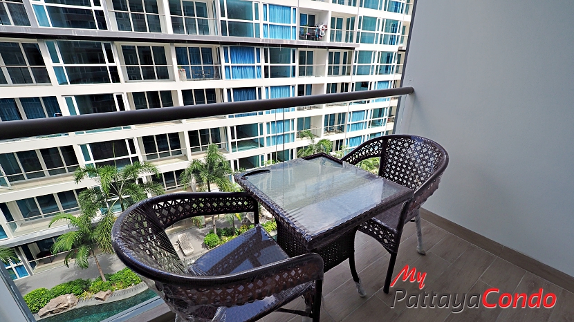 Centara Avenue Residence and Suites