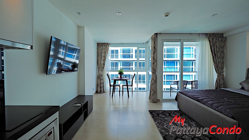 Centara Avenue Residence and Suites