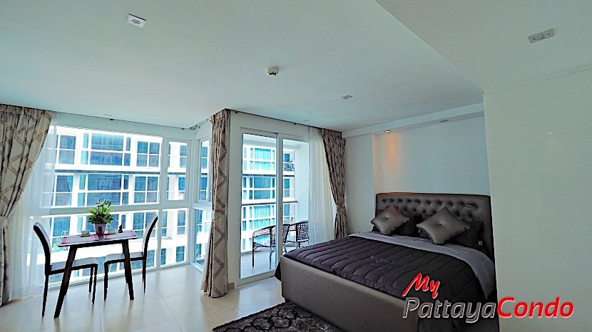 Centara Avenue Residence and Suites