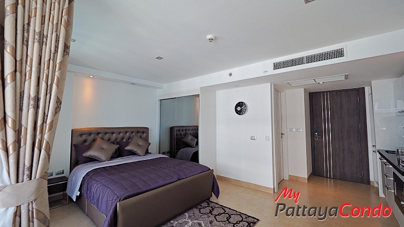 Centara Avenue Residence and Suites