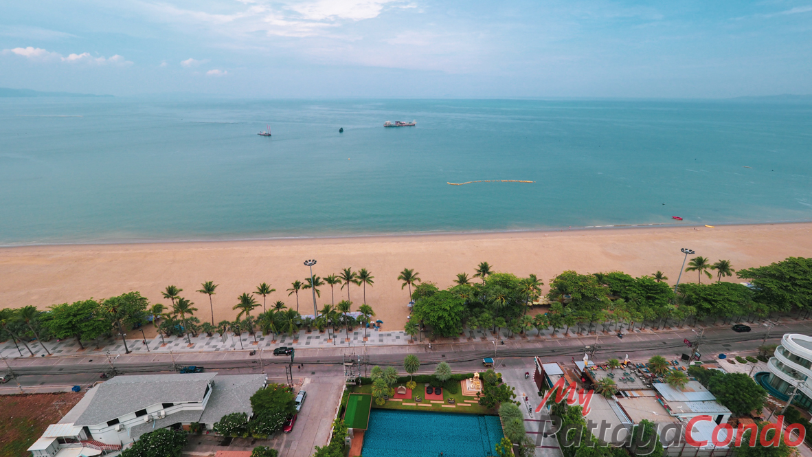 Cetus Beachfront Condo Pattaya For Sale - CETUS14-17