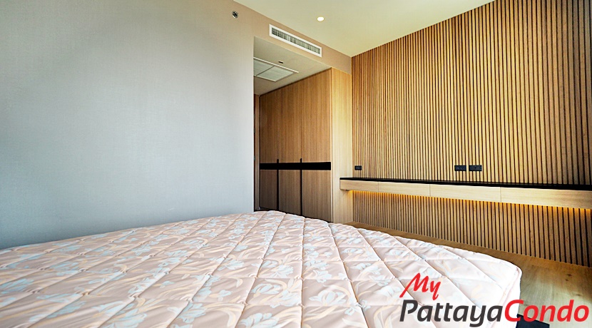 Cetus Beachfront Condo Pattaya For Sale - CETUS04