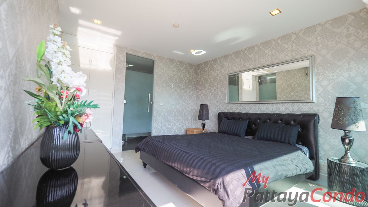 Club Royal Wong Amat Pattaya For Sale - CLUBR28