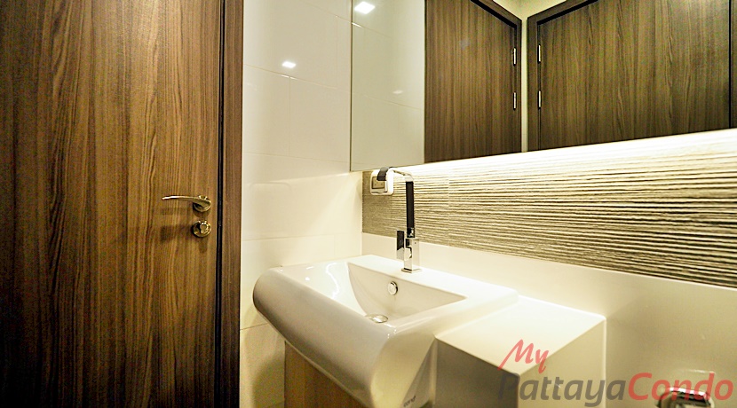 Delmare Bangsaray Beachfront