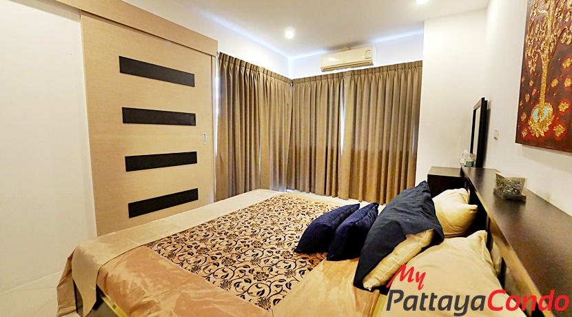 Diamond Suites Resort Pattaya Condo For Sale - DS01