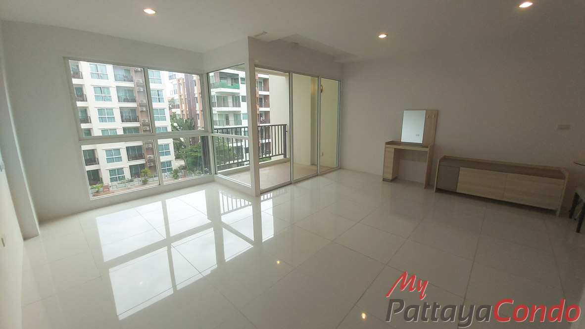 Diamond Suites Resort Pattaya Condo For Sale - DS14