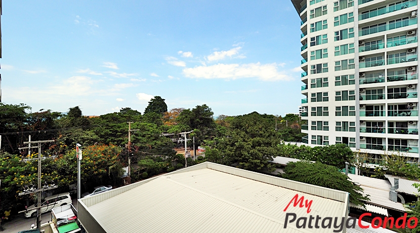 Emerald Palace Condominium Pattaya For Sale - EMP01