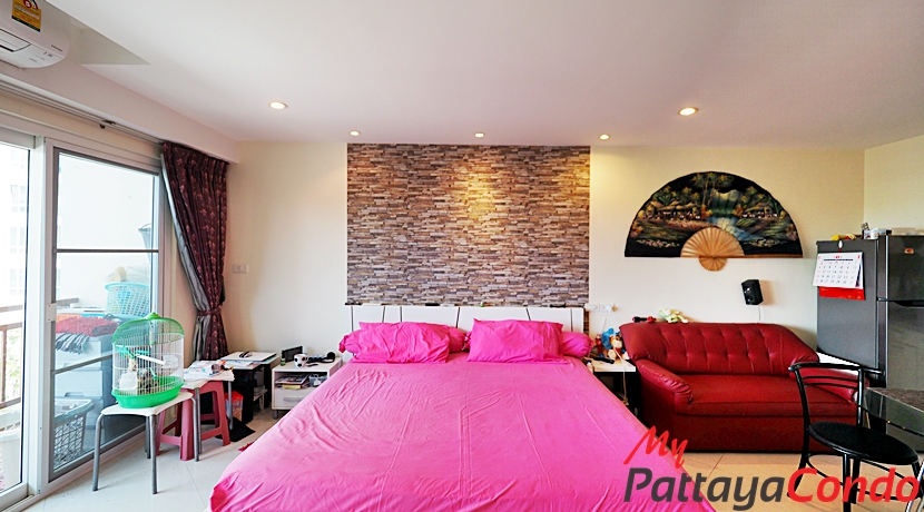 Emerald Palace Condominium Pattaya For Sale - EMP01