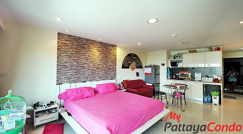 Emerald Palace Condominium Pattaya For Sale - EMP01