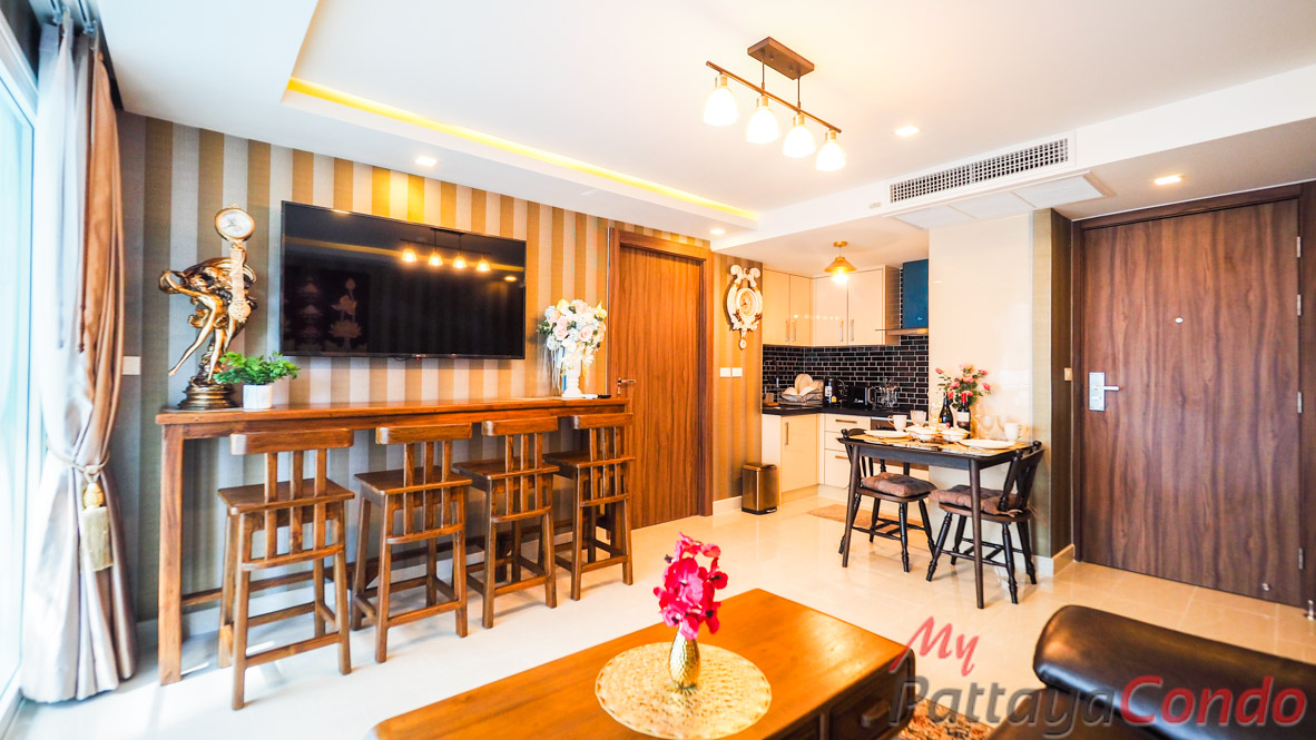 Grand Avenue Residence Pattaya Condo For Sale - GRAND122