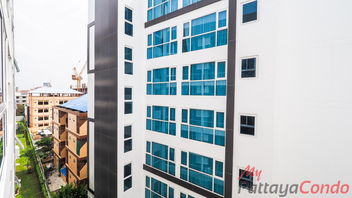 Grand Avenue Residence Pattaya Condo For Sale - GRAND124