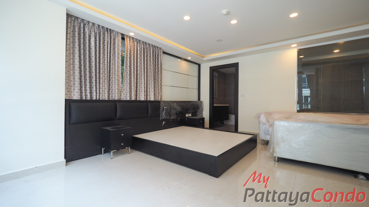 Grand Avenue Residence Pattaya Condo For Sale - GRAND163