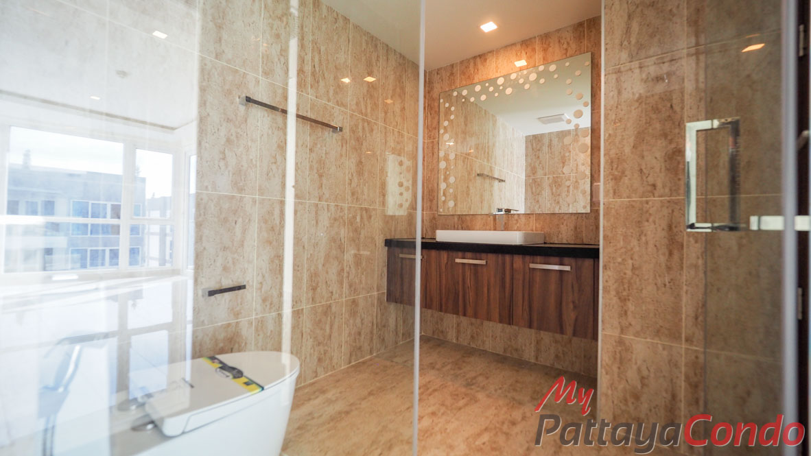 Grand Avenue Residence Pattaya Condo For Sale - GRAND156