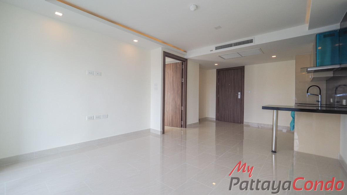 Grand Avenue Residence Pattaya Condo For Sale - GRAND156