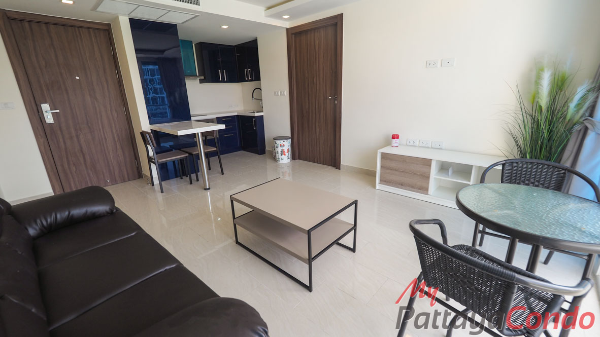 Grand Avenue Residence Pattaya Condo For Sale - GRAND147