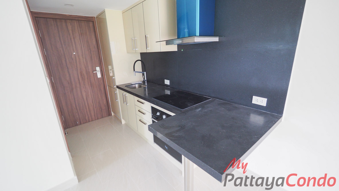Grand Avenue Residence Pattaya Condo For Sale - GRAND145