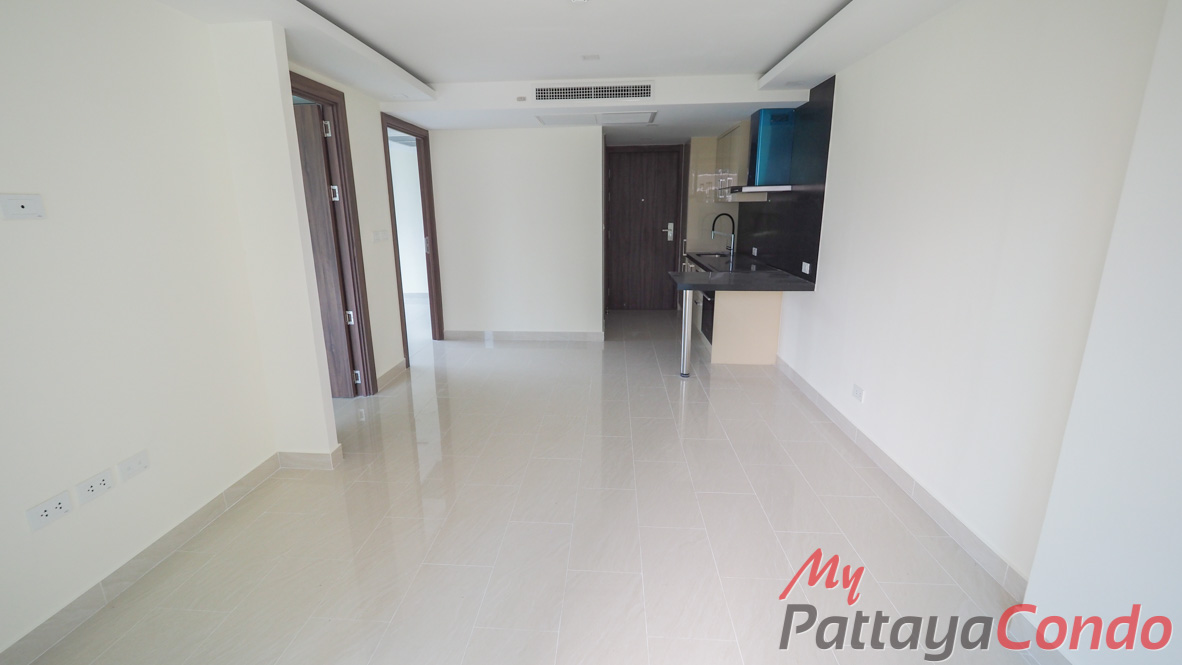 Grand Avenue Residence Pattaya Condo For Sale - GRAND145