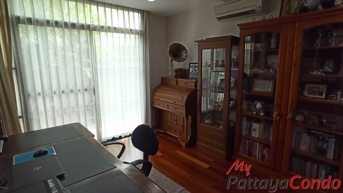 Horseshoe Point Resort Pattaya Pool Villas For Sale - HEHPR01