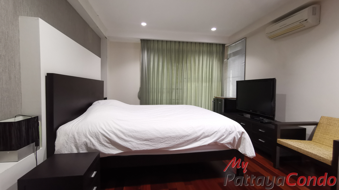 Horseshoe Point Resort Pattaya Pool Villas For Sale - HEHPR01