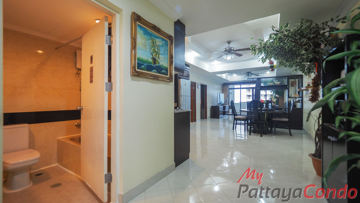 Jomtien Complex Condotel Pattaya For Sale - JTC07