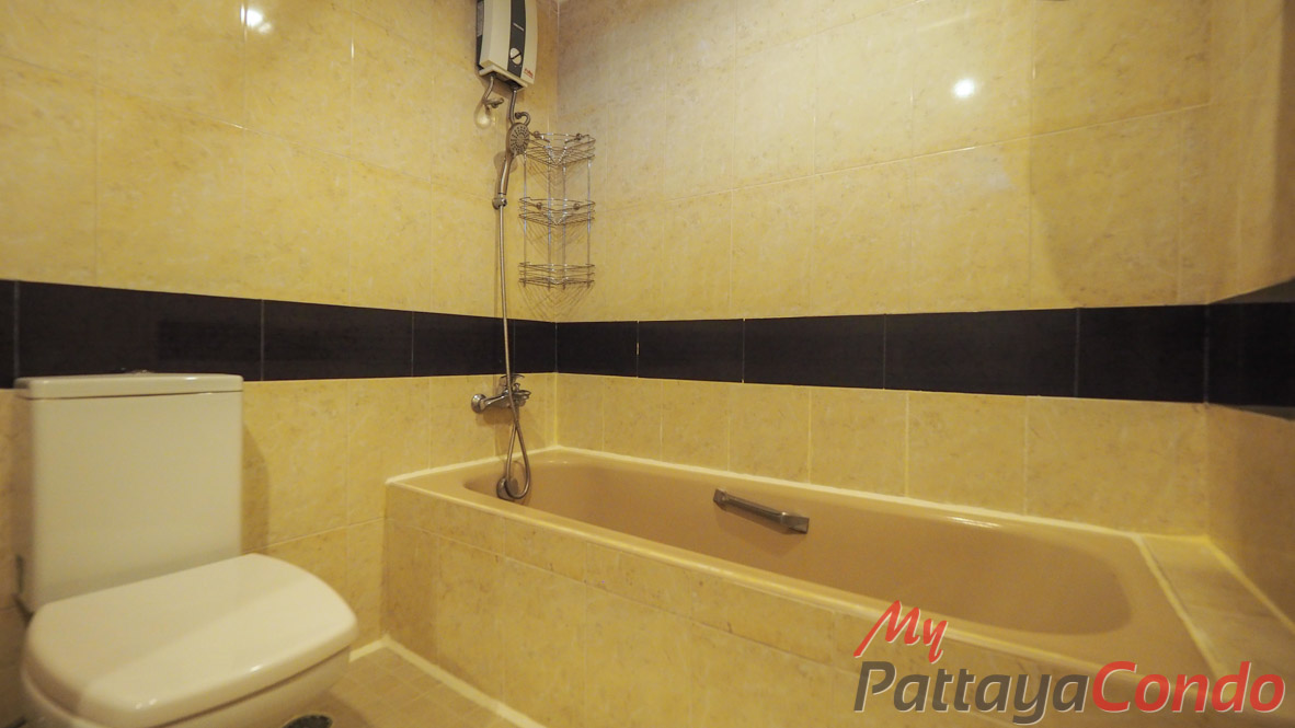 Jomtien Complex Condotel Pattaya For Sale - JTC07