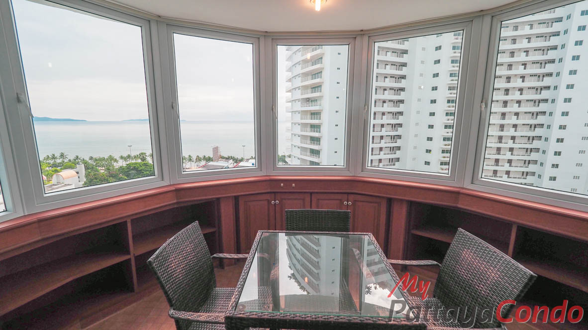 Jomtien Complex Condotel Pattaya For Sale - JTC06