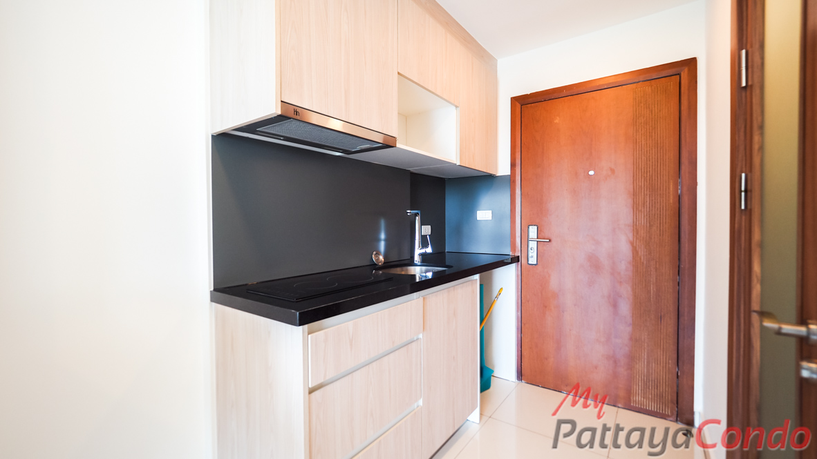 Laguna Beach Resort 2 Jomtien Pattaya Condo For Sale - LBR2J12