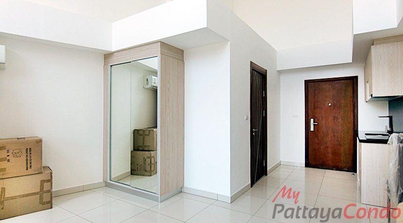 Laguna Beach Resort 2 Jomtien Pattaya Condo For Sale - LBR2J12