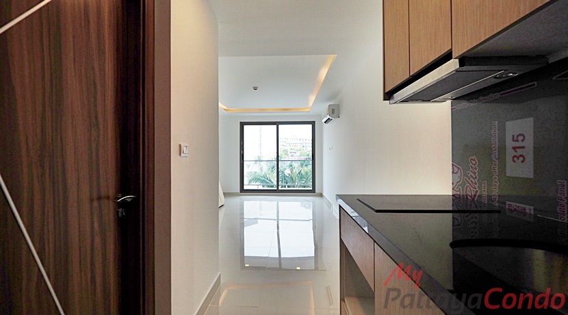 Laguna Beach Resort 3 The Maldives Pattaya Condo For Sale - LBR3M15