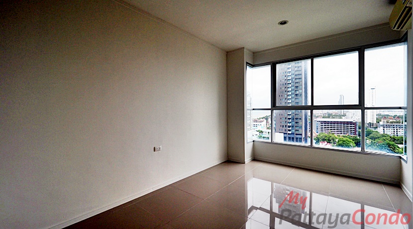 Lumpini Park Beach Jomtien Condo For Sale - LPN08