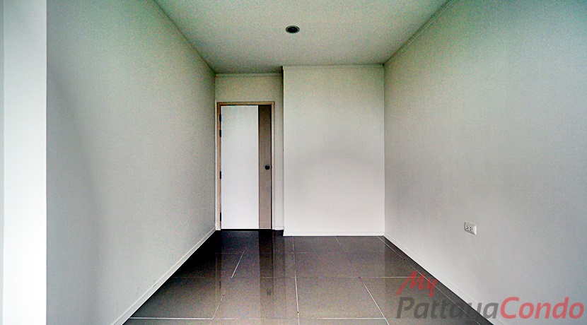 Lumpini Park Beach Jomtien Condo For Sale - LPN08