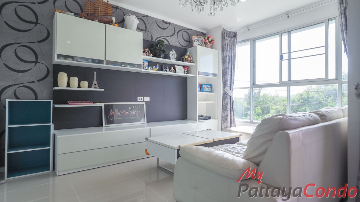 Lumpini Park Beach Jomtien Condo For Sale - LPN15