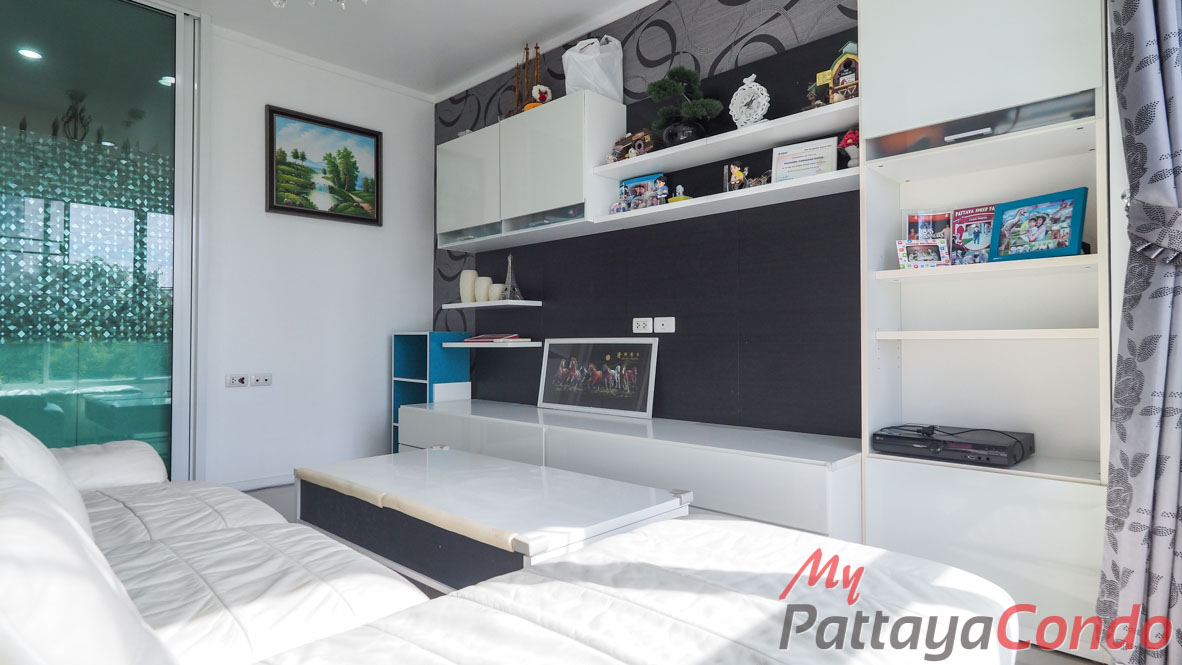 Lumpini Park Beach Jomtien Condo For Sale - LPN15