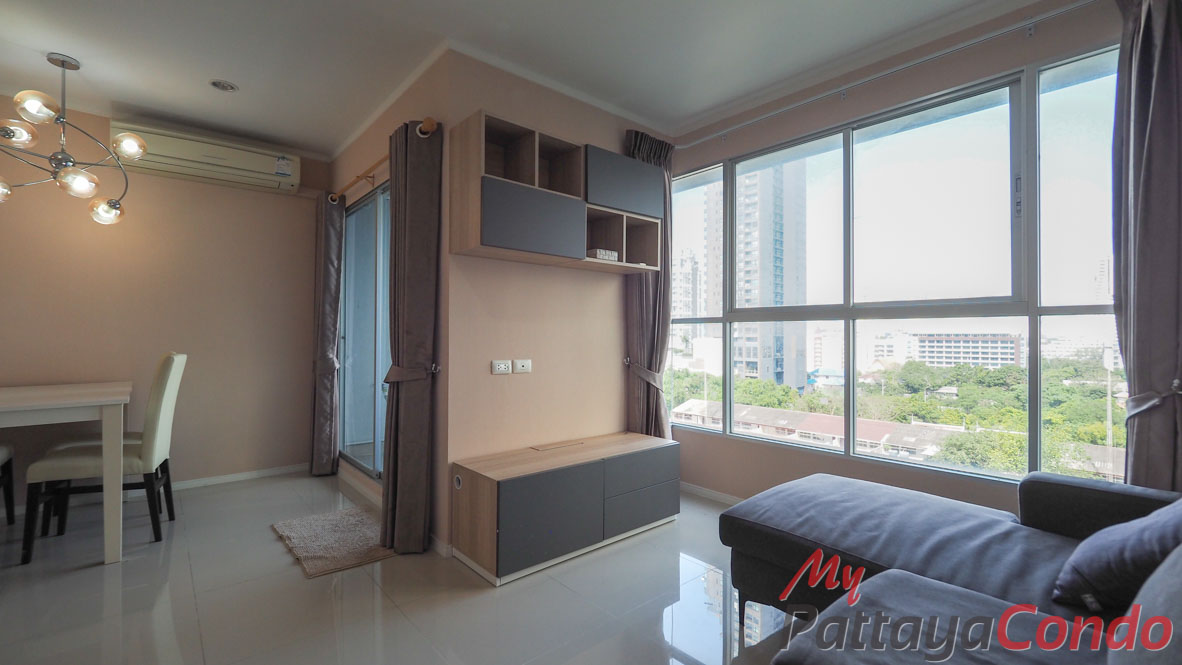 Lumpini Park Beach Jomtien Condo For Sale - LPN17