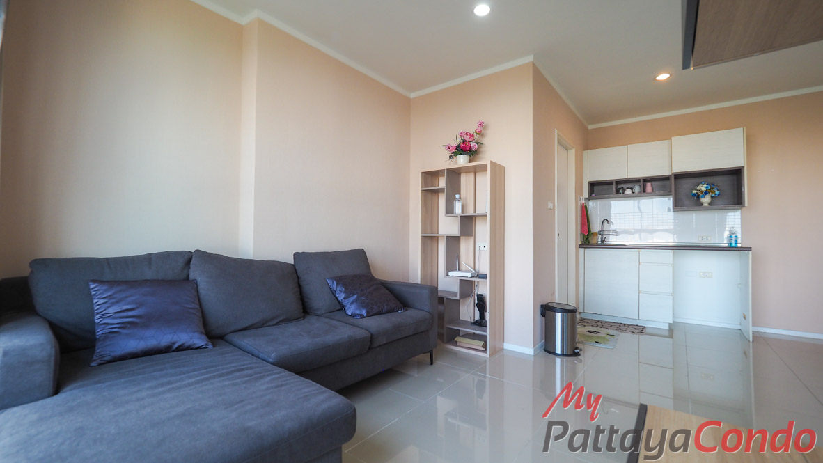 Lumpini Park Beach Jomtien Condo For Sale - LPN17