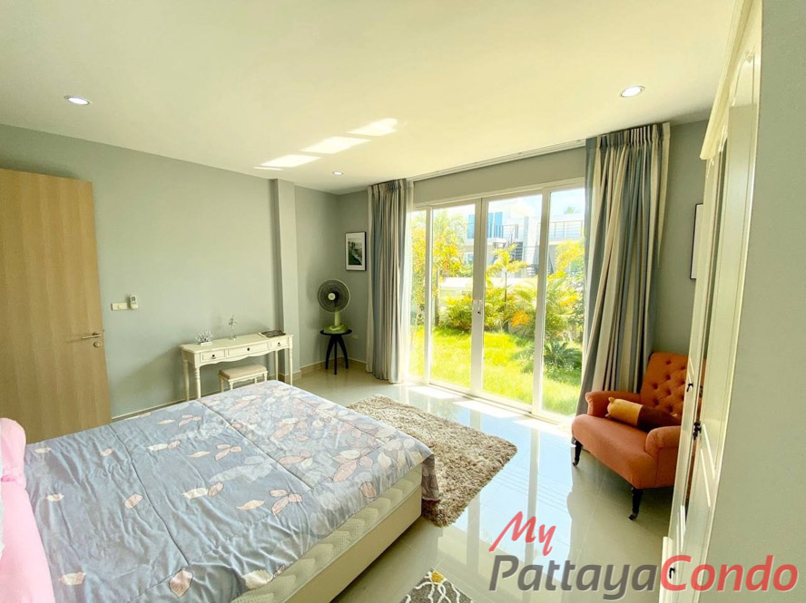 Mountain Village 2 Huay Yai Pattaya House For Sale - HEMV203