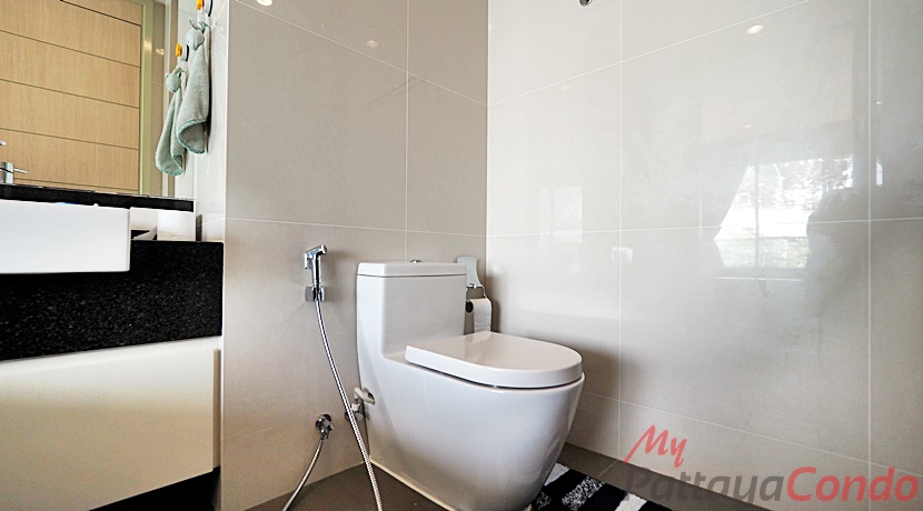 Movenpick White Sand Beach Condo Pattaya For Sale - MWS03