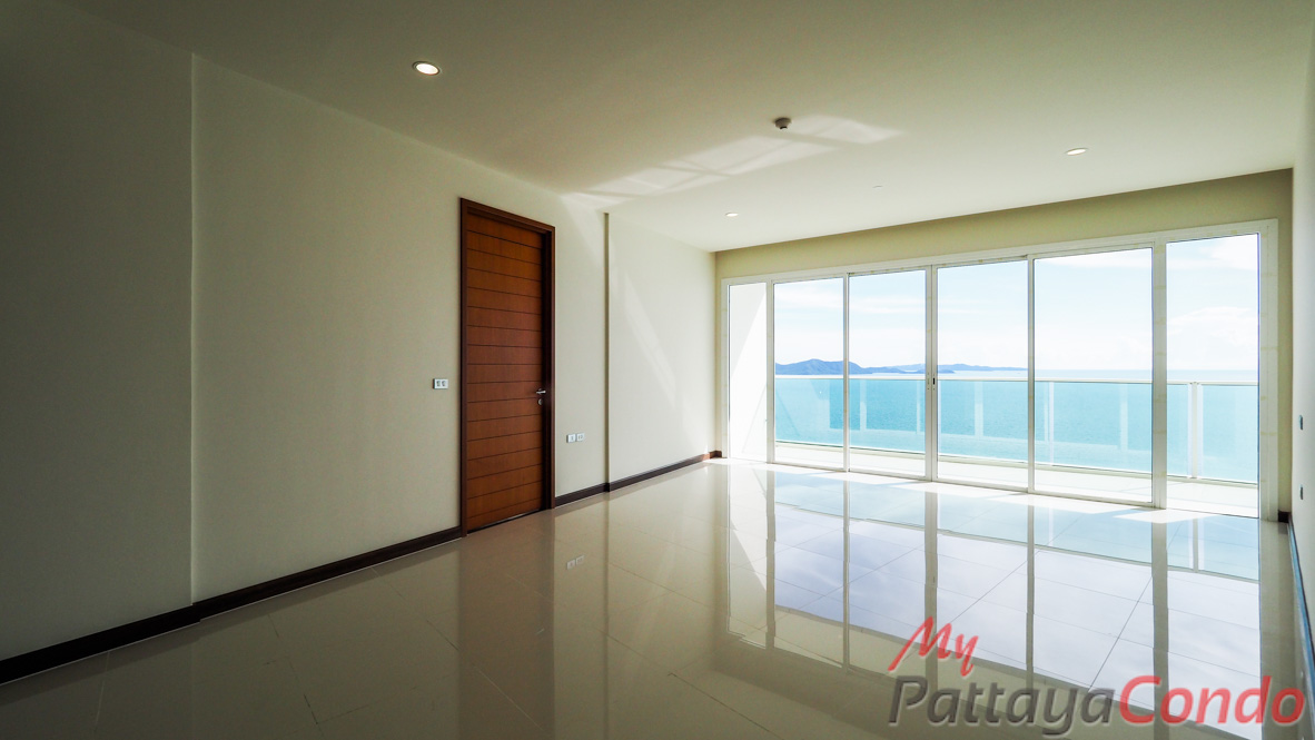 Movenpick White Sand Beach Condo Pattaya For Sale - MWS04