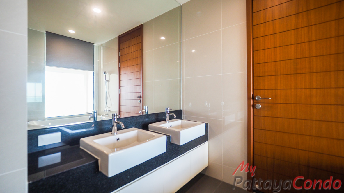 Movenpick White Sand Beach Condo Pattaya For Sale - MWS04-26